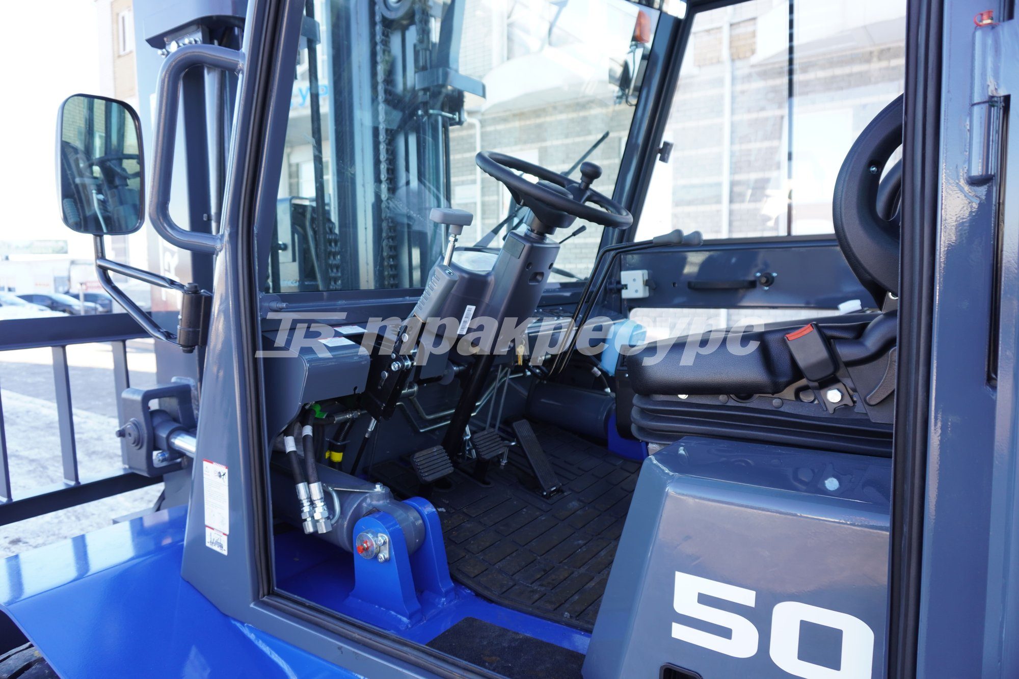 d50-4i_7
