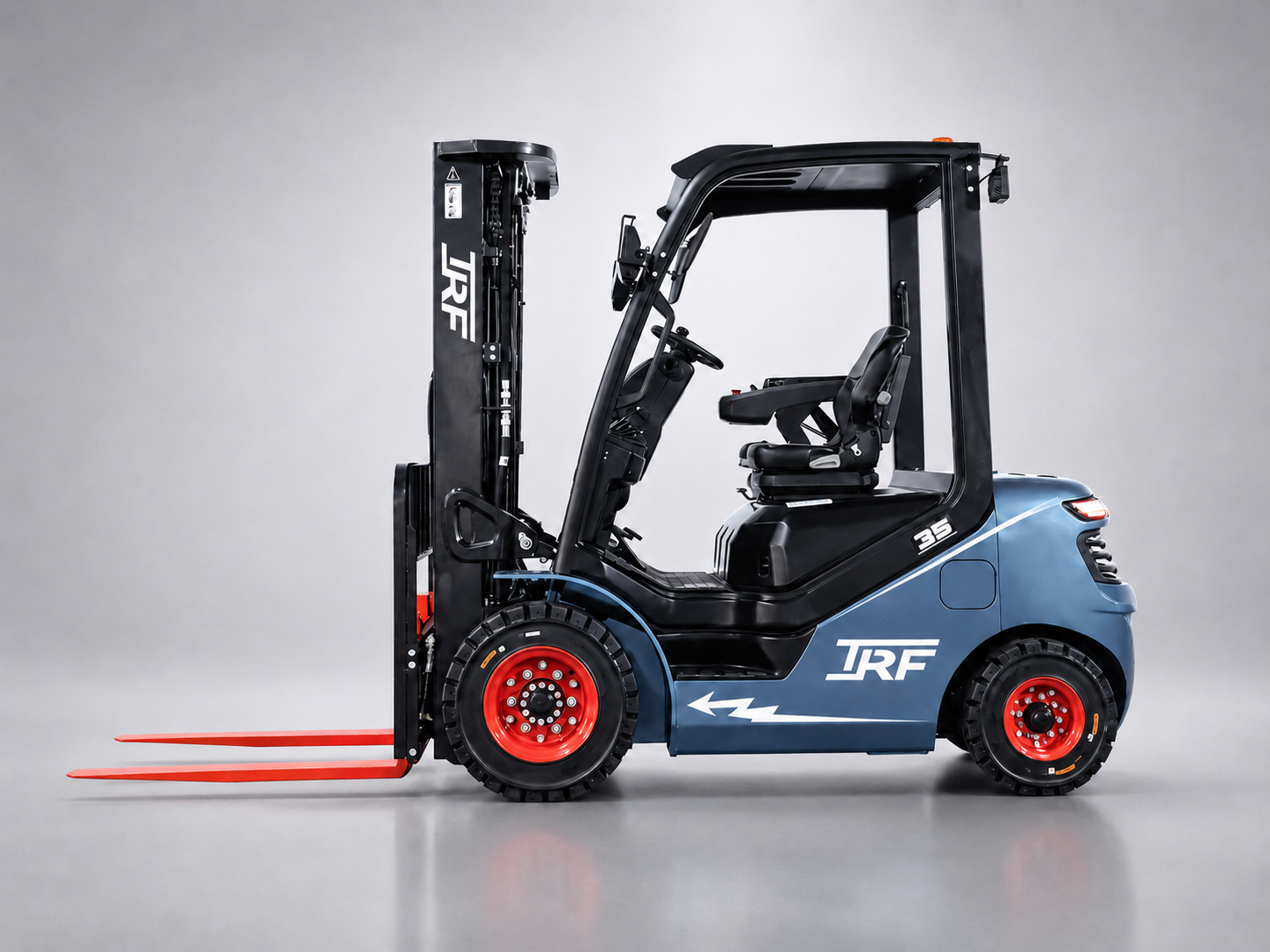 Электрический вилочный погрузчик TRF E35-5M7H